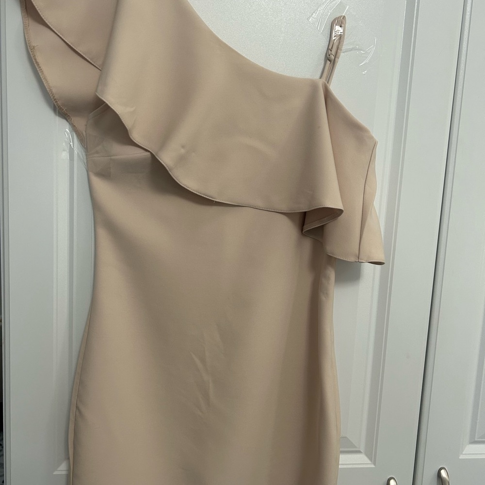Forever 21 Beige /cream mini dress Size Small. - Picture 5 of 6